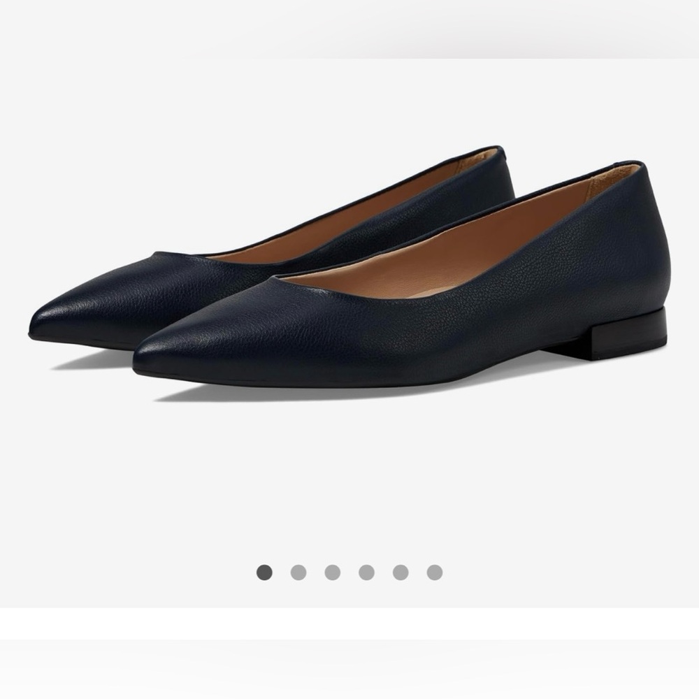 Marc Joseph Bianca CT navy flats - size 9M